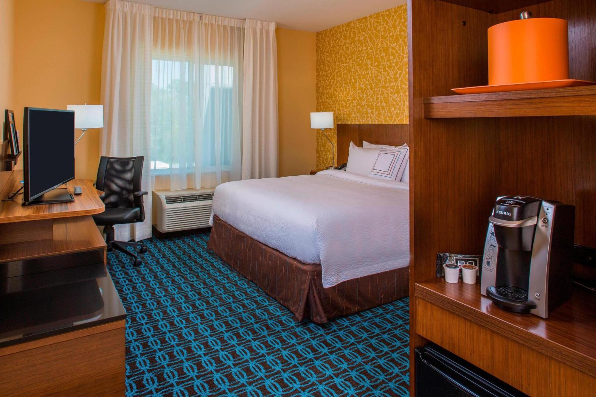 Fairfield Inn & Suites By Marriott Cut Off-Galliano Экстерьер фото